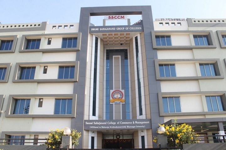 https://cache.careers360.mobi/media/colleges/social-media/media-gallery/16484/2020/5/12/Campus view of Shree Swaminarayan College of Commerce and Management Bhavnagar_Campus-view.jpg